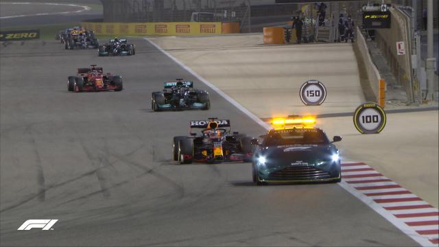 F1巴林站上演攻防大战 汉密尔顿力压维斯塔潘夺冠